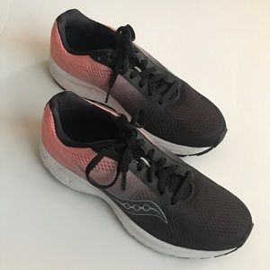 Saucony Women’s Ignite Black and Rose Running Shoes